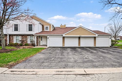 102d-2057 Lancaster Cir, Naperville, IL, 60565-2108 | Card Image