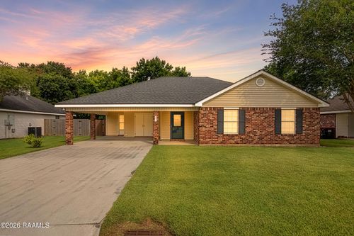 207 Belle Plaine Ave, Lafayette, LA, 70506-9250 | Card Image