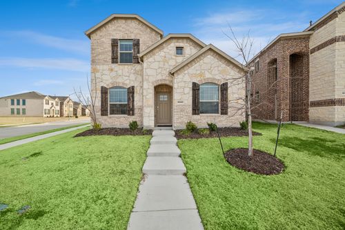 10040 Thornapple Rd, Fort Worth, TX, 76179-2792 | Card Image
