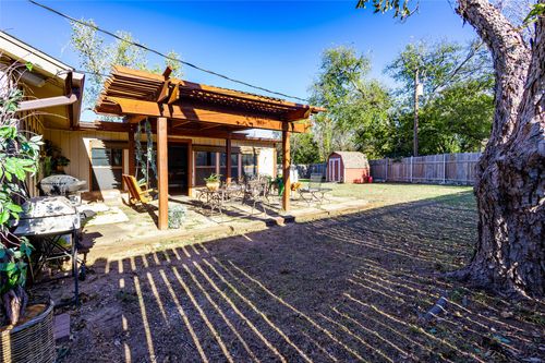 603 Parkview Dr, Round Rock, TX, 78681-5742 | Card Image