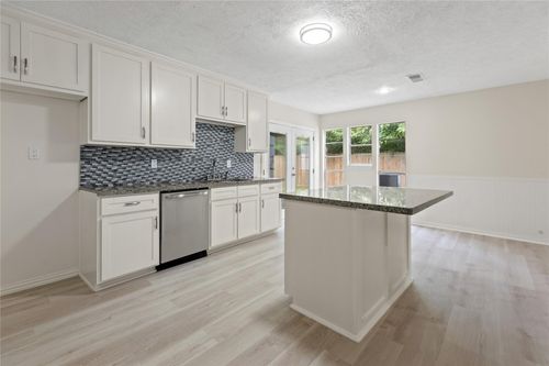 4103 Fuqua St, Bacliff, TX, 77518-1335 | Card Image