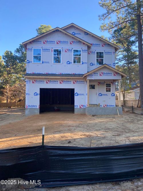 435 W New Jersey Ave, Southern Pines, NC, 28387-3216 | Card Image