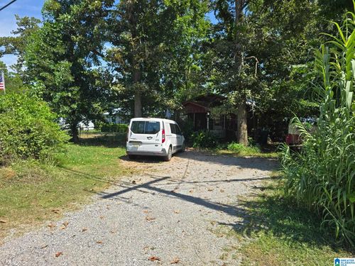 654 Shore Dr, Ashville, AL, 35953-7436 | Card Image