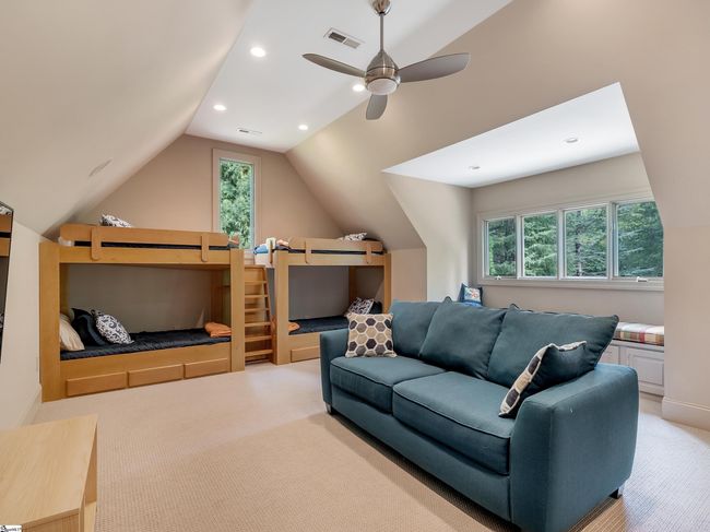 114 High Rock Ridge Dr, House other with 5 bedrooms, 6 bathrooms and 2 parking in Landrum SC | Image 25