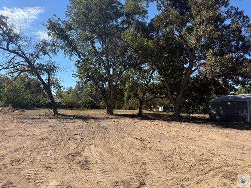 609 S Center, New Boston, TX, 75570 | Card Image