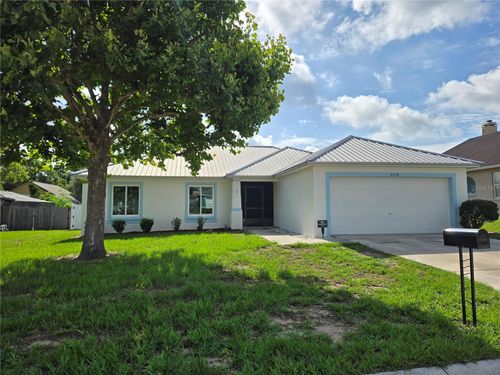 5576 Moon Valley Dr, LAKELAND, FL, 33812-5111 | Card Image