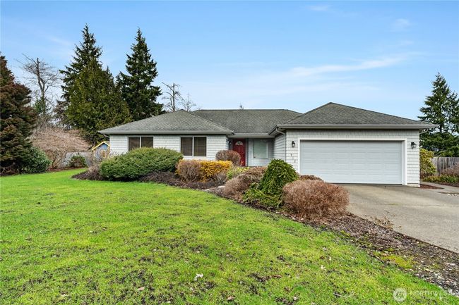 912 Bell Dr, House other with 3 bedrooms, 2 bathrooms and 2 parking in Cosmopolis WA | Image 4