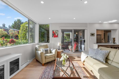 112-8450 Jellicoe Street, Vancouver, BC, V5S4S9 | Card Image