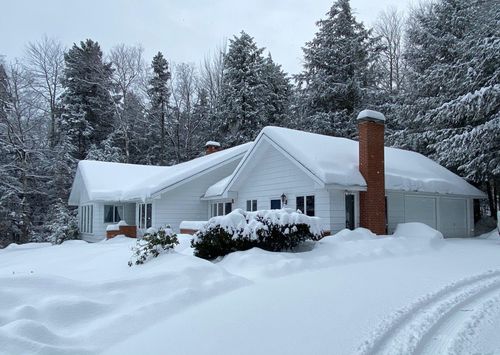 7 Parkers Ct, Lincoln, NH, 03251-4113 | Card Image