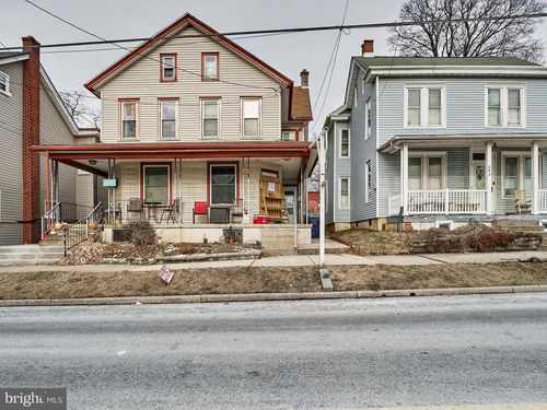 53 E Main St, Newmanstown, PA, 17073-9040 | Card Image