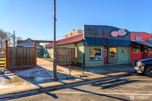 315 E Main Street, Soap Lake, WA, 98851 | Card Image