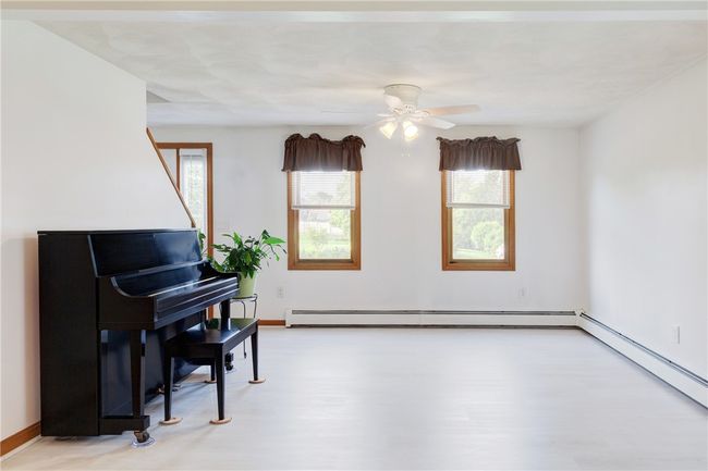 63 Botelho Dr, House other with 3 bedrooms, 2 bathrooms and 6 parking in Portsmouth RI | Image 19