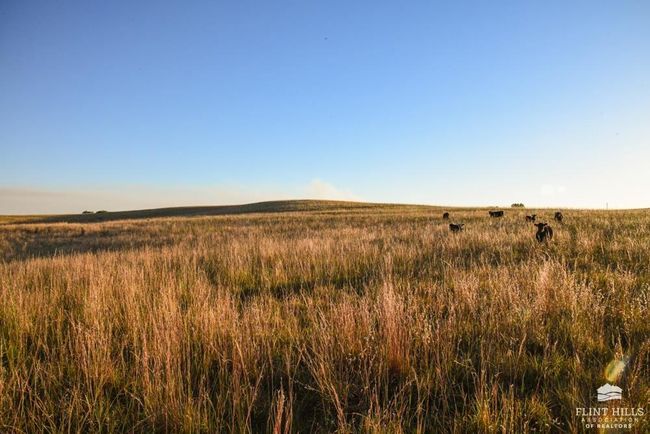 00000 Hi View Dr, Home with 0 bedrooms, 0 bathrooms and null parking in Manhattan KS | Image 52
