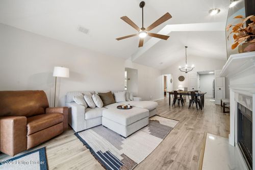 1508 Forest Park Rd, Louisville, KY, 40223-5430 | Card Image