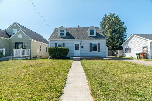 334 N Elm Ave, Fairborn, OH, 45324-5126 | Card Image