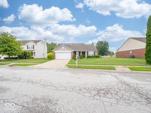 4921 Fields Blvd, Indianapolis, IN, 46239-7743 | Card Image