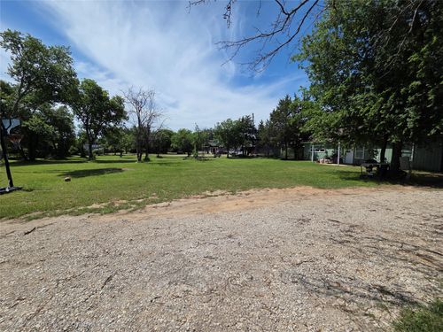 138 County Road 4876, Newark, TX, 76071-3721 | Card Image