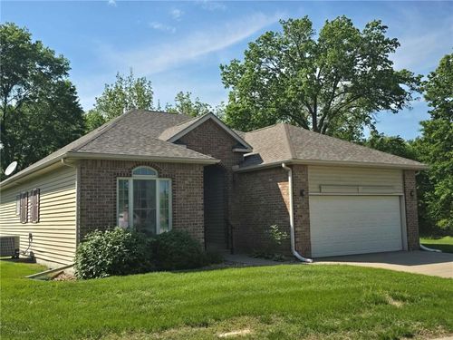 801 Virginia Pl, Clinton, MO, 64735-3076 | Card Image