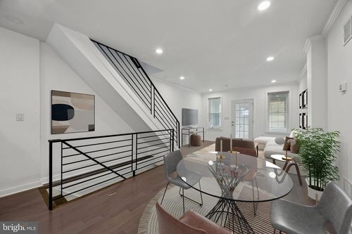 1406 S 28th St, PHILADELPHIA, PA, 19146-3703 | Card Image
