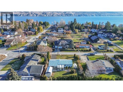 5214 Nixon Rd, Summerland, BC, V0H1Z9 | Card Image