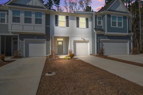 499 Trotters Ln, Moncks Corner, SC, 29461-6732 | Card Image