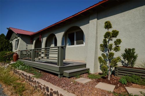 208 Sunrise Rd, Santa Fe, NM, 87507-4254 | Card Image