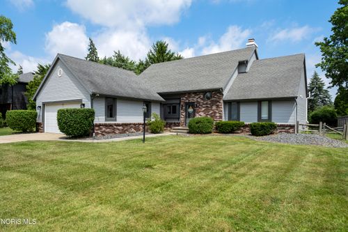 7030 Hollywyck Rd, Maumee, OH, 43537-9708 | Card Image