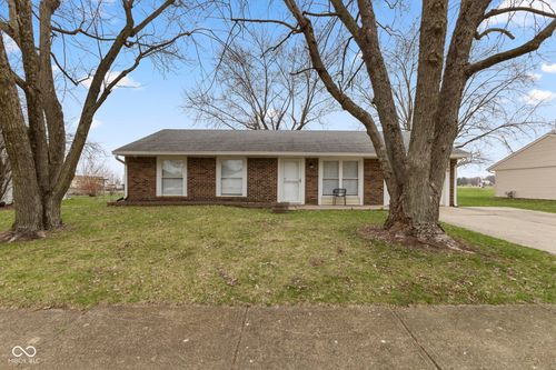 159 Village Rd, Bargersville, IN, 46106-8443 | Card Image