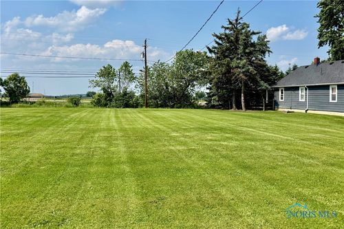 11225 Middleton Pike, Dunbridge, OH, 43414-8014 | Card Image