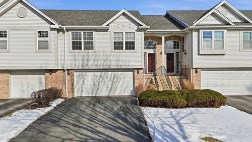 9334 Waterfall Glen Blvd, Darien, IL, 60561-5280 | Card Image