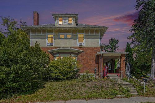 513 E Cass St, Cadillac, MI, 49601-2121 | Card Image