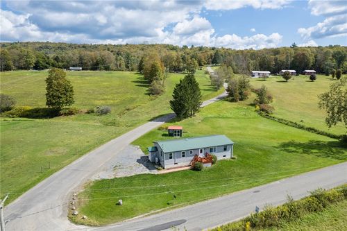 31 Rejmer Rd, Berkshire, NY, 13736-2103 | Card Image