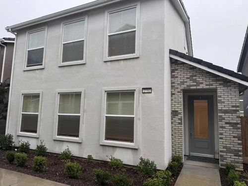 2732 E Teaberry Drive, Fresno, CA, 93730 | Card Image