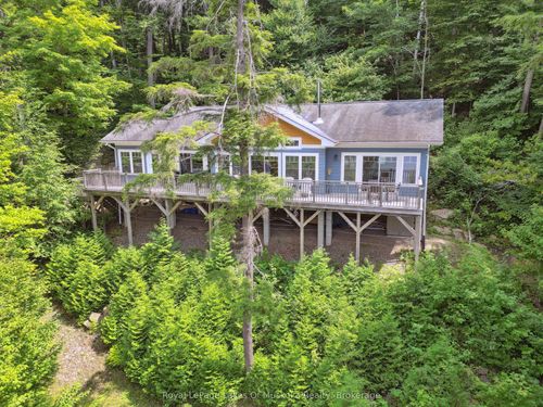 16368 Kawagama Dennison Island, Haliburton, ON, K0M1S0 | Card Image