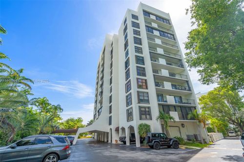 3b-77 Crandon Blvd, Key Biscayne, FL, 33149-1452 | Card Image