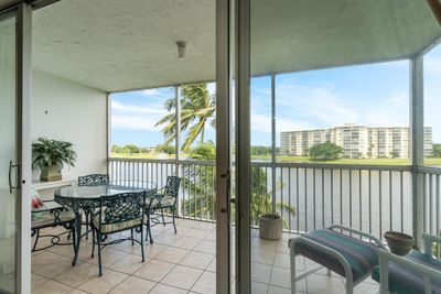 406 - 3051 N Course Dr, Condo with 3 bedrooms, 2 bathrooms and null parking in Pompano Beach FL | Image 2