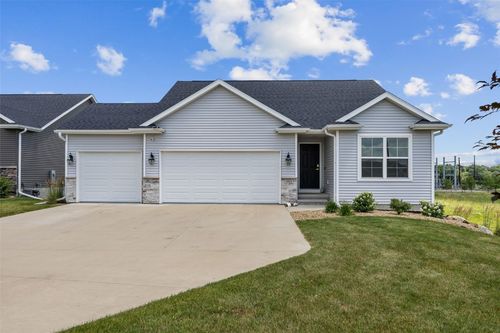 1921 Bowstring Dr, Marion, IA, 52302-8154 | Card Image