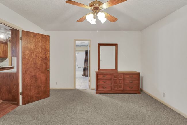 4032 Shadow Cir, House other with 3 bedrooms, 2 bathrooms and null parking in Denison TX | Image 22