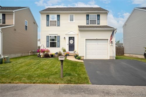 16 Jordy Ct, Hamburg, NY, 14075-4656 | Card Image