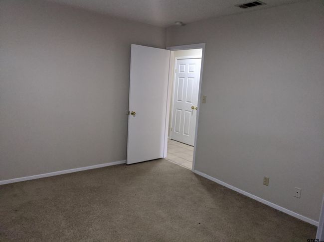 APT-226 - 809 N Broad St, Townhouse with 2 bedrooms, 2 bathrooms and null parking in Chandler TX | Image 16