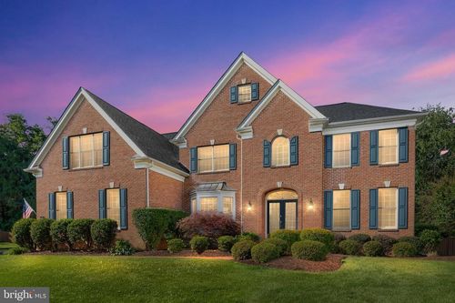 5404 Emmys Mill Ct, HAYMARKET, VA, 20169-4515 | Card Image