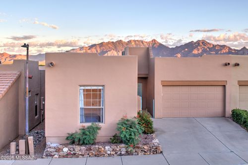 3865 S Camino Del Golfista, Green Valley, AZ, 85614-5720 | Card Image