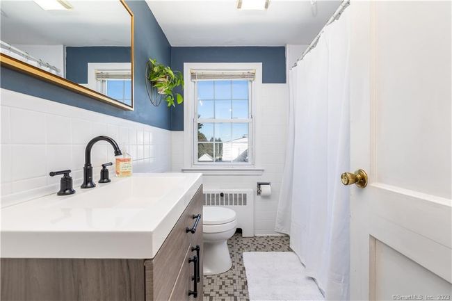118 Longvue Dr, House other with 3 bedrooms, 2 bathrooms and 4 parking in Wethersfield CT | Image 28
