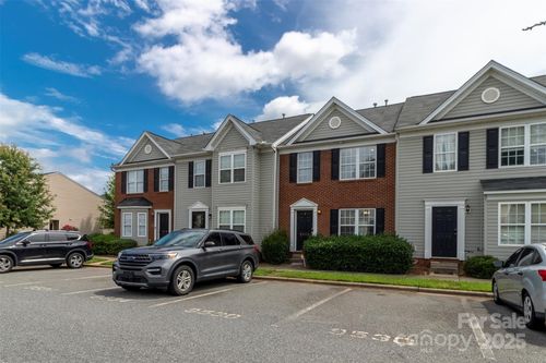 9530 Drains Bay Ct, Charlotte, NC, 28214-3249 | Card Image