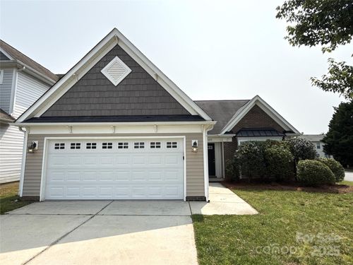 1423 Napa St Nw, Concord, NC, 28027-3544 | Card Image