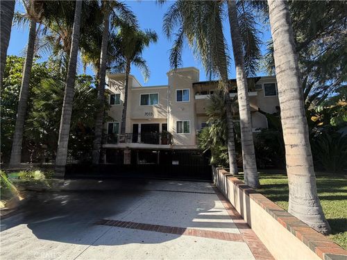 7013 Haskell Ave, Van Nuys, CA, 91406-5172 | Card Image