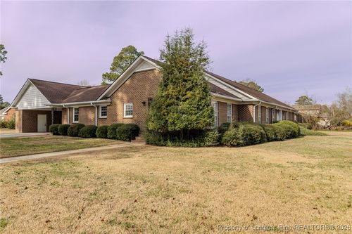 3580 Rosewood Dr, Lumberton, NC, 28358-2790 | Card Image