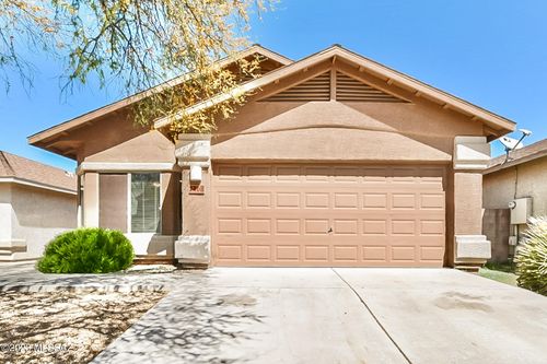2468 W Tyler River Dr, Tucson, AZ, 85705-4937 | Card Image