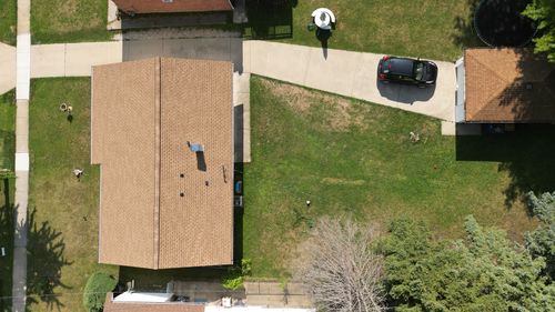 112 Cambridge Ln, Glendale Heights, IL, 60139-3027 | Card Image