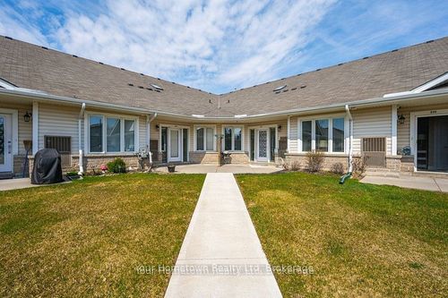 212-760 Woodhill Dr, Fergus, ON, N1M3W5 | Card Image